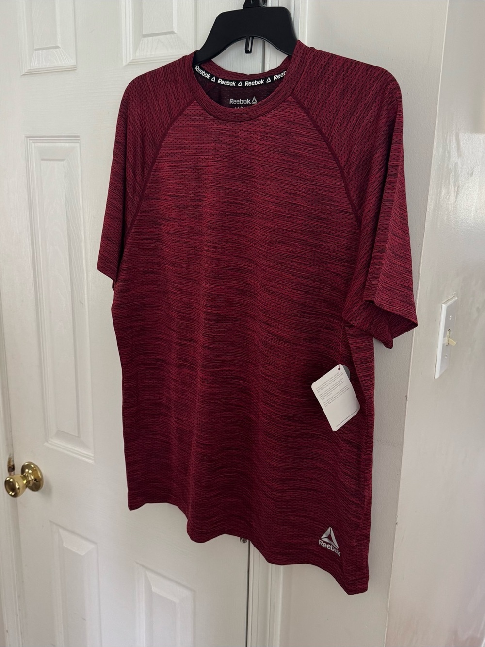 Reebok Men's Space Dye Performance T-Shirt M Red Heather Quick Dry Activewear - Picture 10 of 16